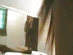 Indonesien-Tante Bandung Naning ausgezeichnete goyangannya